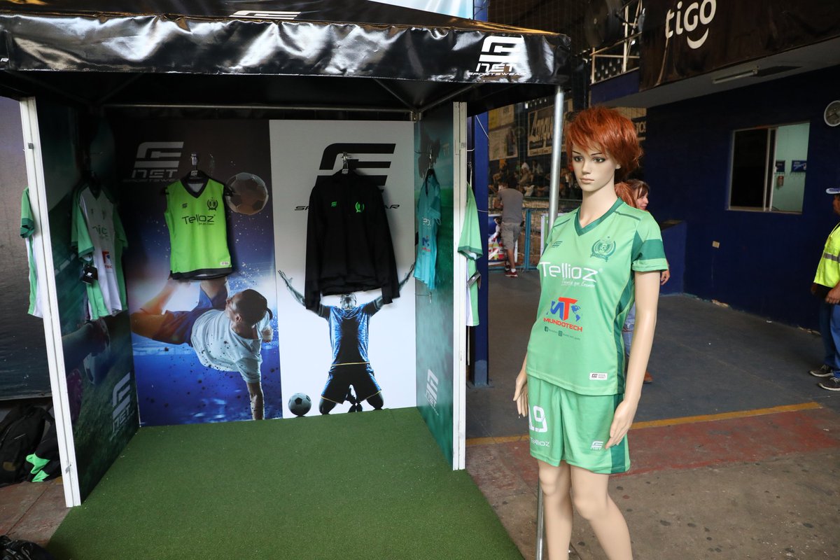 NetSportswear's tweet photo. #NetSportswear estamos en el Domo Tigo de zona 11 ,con nuestro nuevo #BiomboNet y vamos a tener a la venta las camisolas originales de @CsdTellioz.
Ven y compra tu camisola oficial de #CSDTellioz https://t.co/R9cRcopsEA