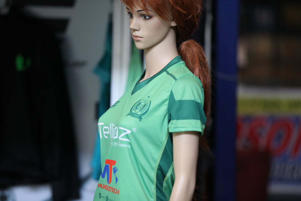 NetSportswear's tweet photo. #NetSportswear estamos en el Domo Tigo de zona 11 ,con nuestro nuevo #BiomboNet y vamos a tener a la venta las camisolas originales de @CsdTellioz.
Ven y compra tu camisola oficial de #CSDTellioz https://t.co/R9cRcopsEA