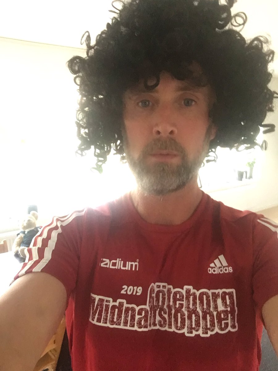 dovblad's tweet image. Förmodligen snett på det när jag väljer Midnattsloppet före Ascoli v Trapani i Serie B ikväll... men men.