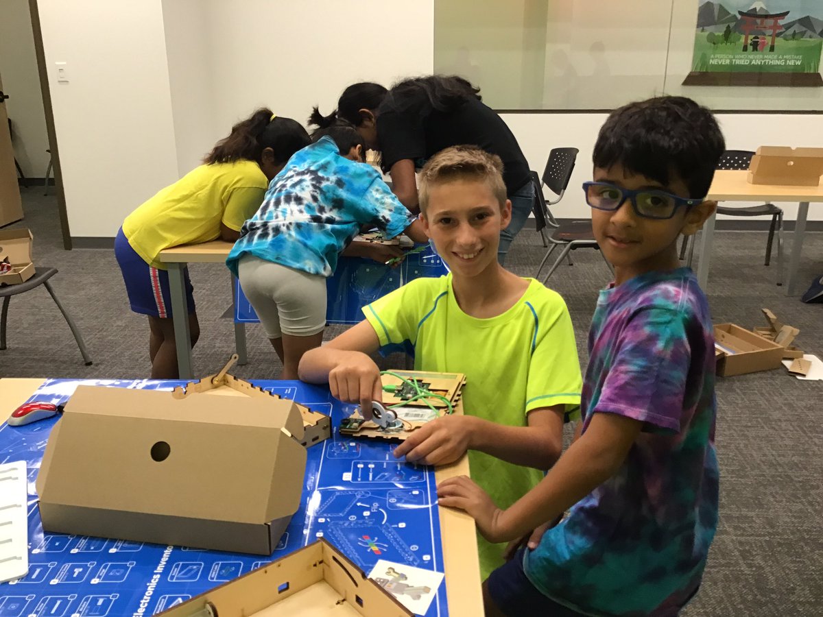 codeninjasgerm1's tweet image. Coding Camp with Raspberry Pi in Python. What an amazing way to expose kids to Python.
#raspberrypi #codewithraspberrypi #raspberrypi2 #raspberrypi3b #inspire #educate #girlswhocode #codingforkids #germantownmd #germantowncodeninjas #codeninjasgermantown #stemeducationforkids