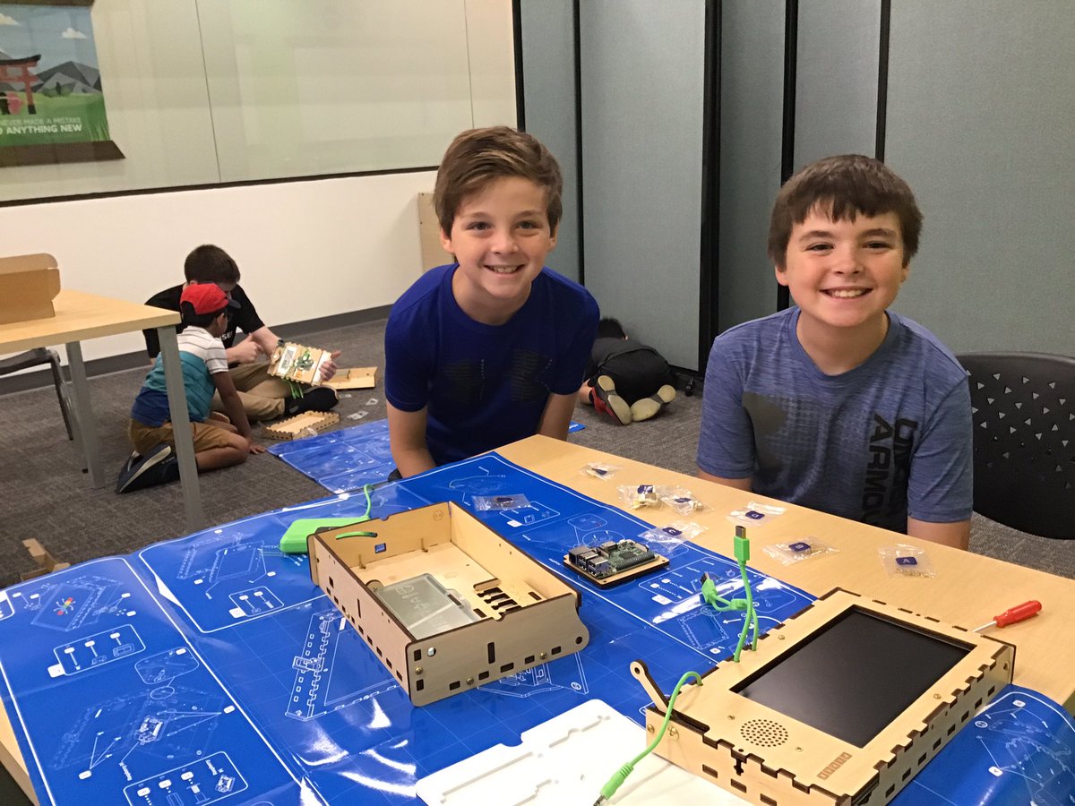 codeninjasgerm1's tweet image. Coding Camp with Raspberry Pi in Python. What an amazing way to expose kids to Python.
#raspberrypi #codewithraspberrypi #raspberrypi2 #raspberrypi3b #inspire #educate #girlswhocode #codingforkids #germantownmd #germantowncodeninjas #codeninjasgermantown #stemeducationforkids