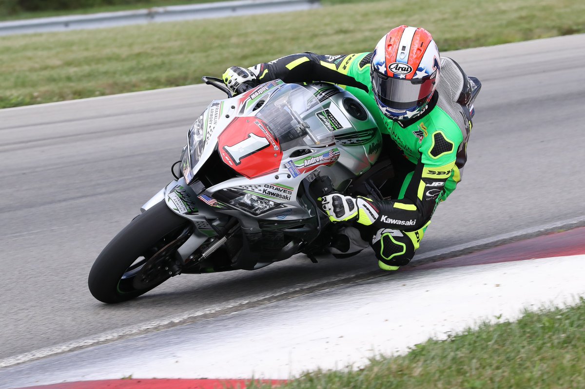 Trackseven tweet media