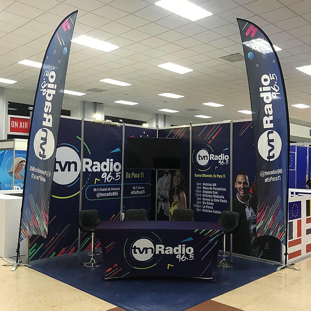 032Global's tweet photo. El fin de semana pasado nuestro #TeamOfExperts de #032BrandXperience se encargó de montar este genial stand para TVNRadio en la feria de libros de Panamá.

Para crear más disrupción, la emisora estuvo haciendo su transmisión en vivo desde el stand.

#032Global #EventosDisruptivos https://t.co/Bu0hCKwRcB