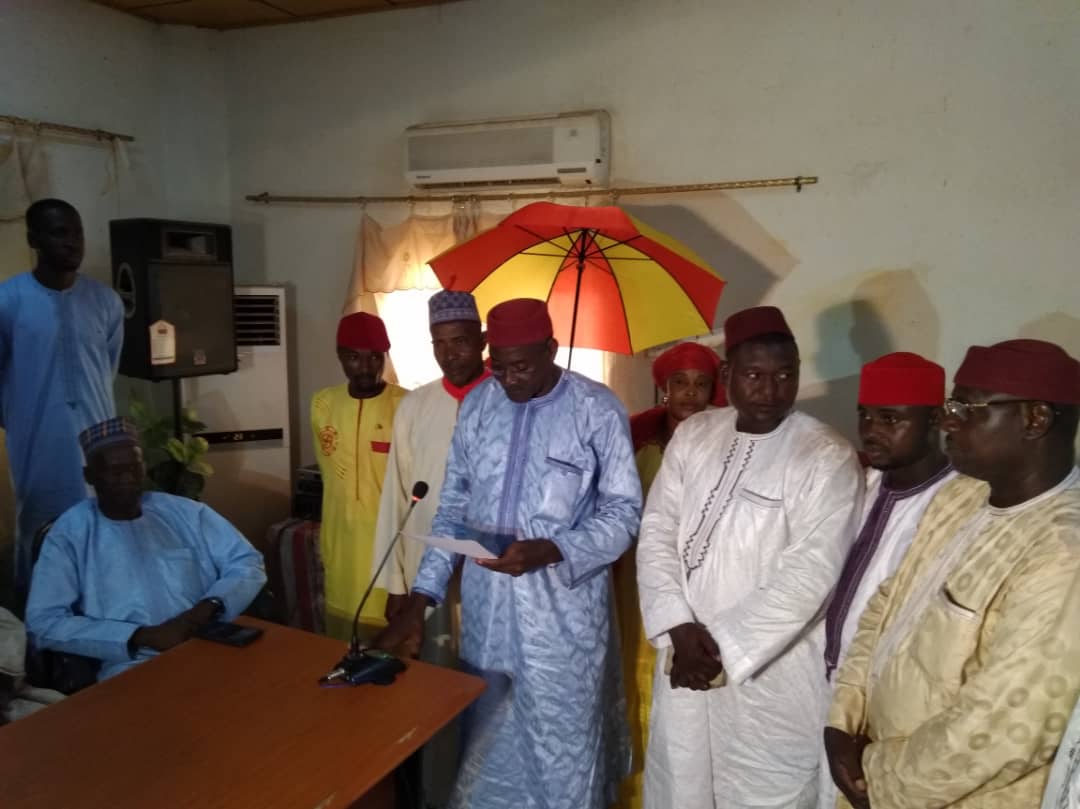 Ibrahimayacoub's tweet photo. #Maradi,24 Août 2019.
@MpnKassa a été représenté au Congrès de l'UDFP #SAWABA.
Ns sommes fiers d'être avec ce #parti historique ds notre combat commun pour la #justice,la #démocratie,les #libertés & la bonne #gouvernance de notre #pays.
Je leur souhaite succès et réussite.
IYAC. https://t.co/cE9vfSVXt4