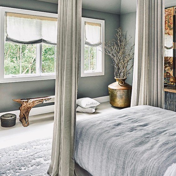 TufenkianCarpet's tweet photo. Beautiful mix of textures in our dream bedroom by @mikelwelch | Featuring Desert by #Tufenkian #tufenkiancarpets #chicagostyle #chicagointeriordesign #mikelwelch #luxurydesign #luxurybedroom #extremelyhandmade #arearug #handknotted #passion4interiors #interiordesign #luxuryrug https://t.co/FXxrIW593w
