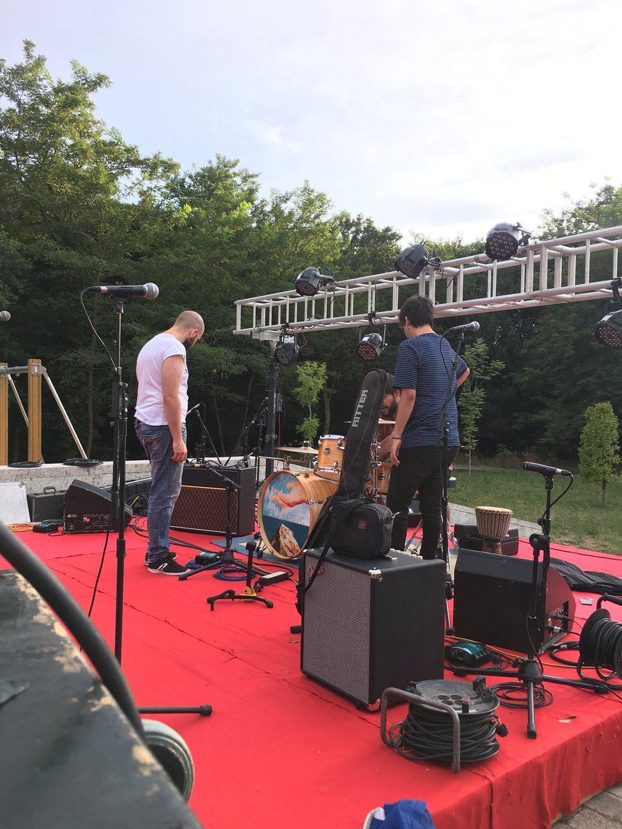 musicatlantic's tweet photo. Os esperamos a las 22:00 en Gondomar (en el Parque da Baixa Redonda) https://t.co/CQ5b8LVV8T