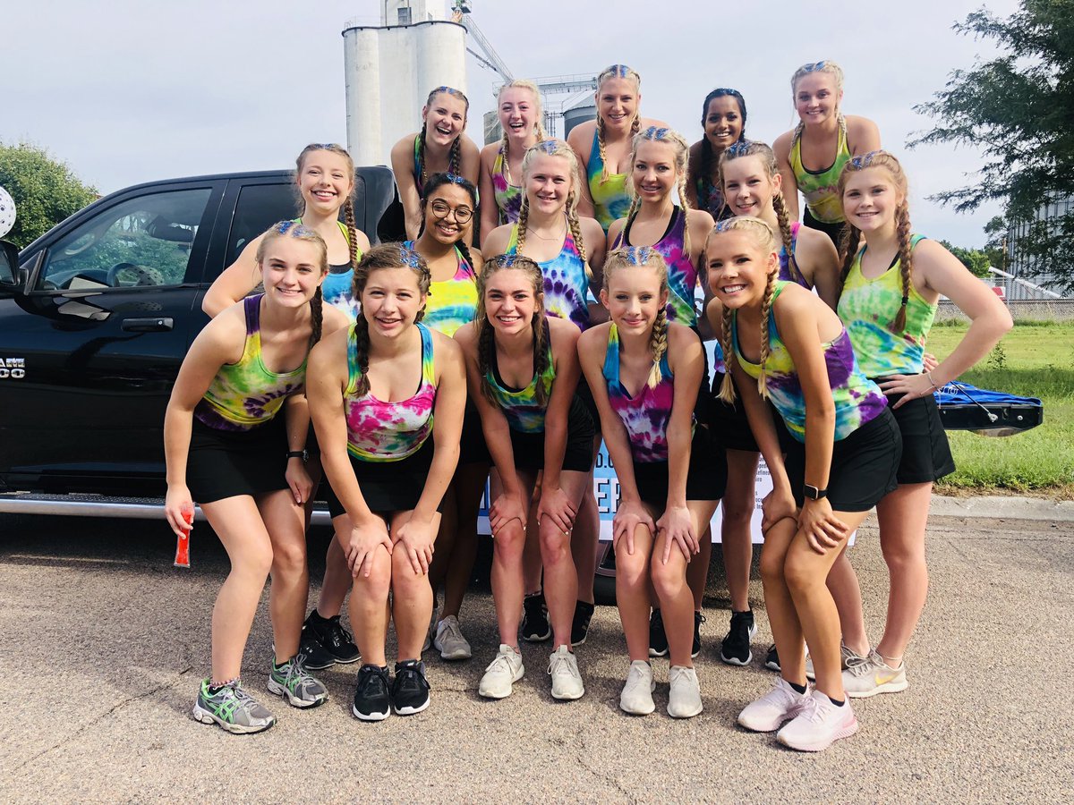 AliSmith09's tweet photo. The Hershey Fall Fest Parade was a success, other than the unpredictable weather! These girls killed it with style, pep, and enthusiasm for Hershey School! Love these girls and all the “glitter” they bring! Thank you to all the sponsors who make us possible! #hersheycheer https://t.co/f2rh6zqL7r
