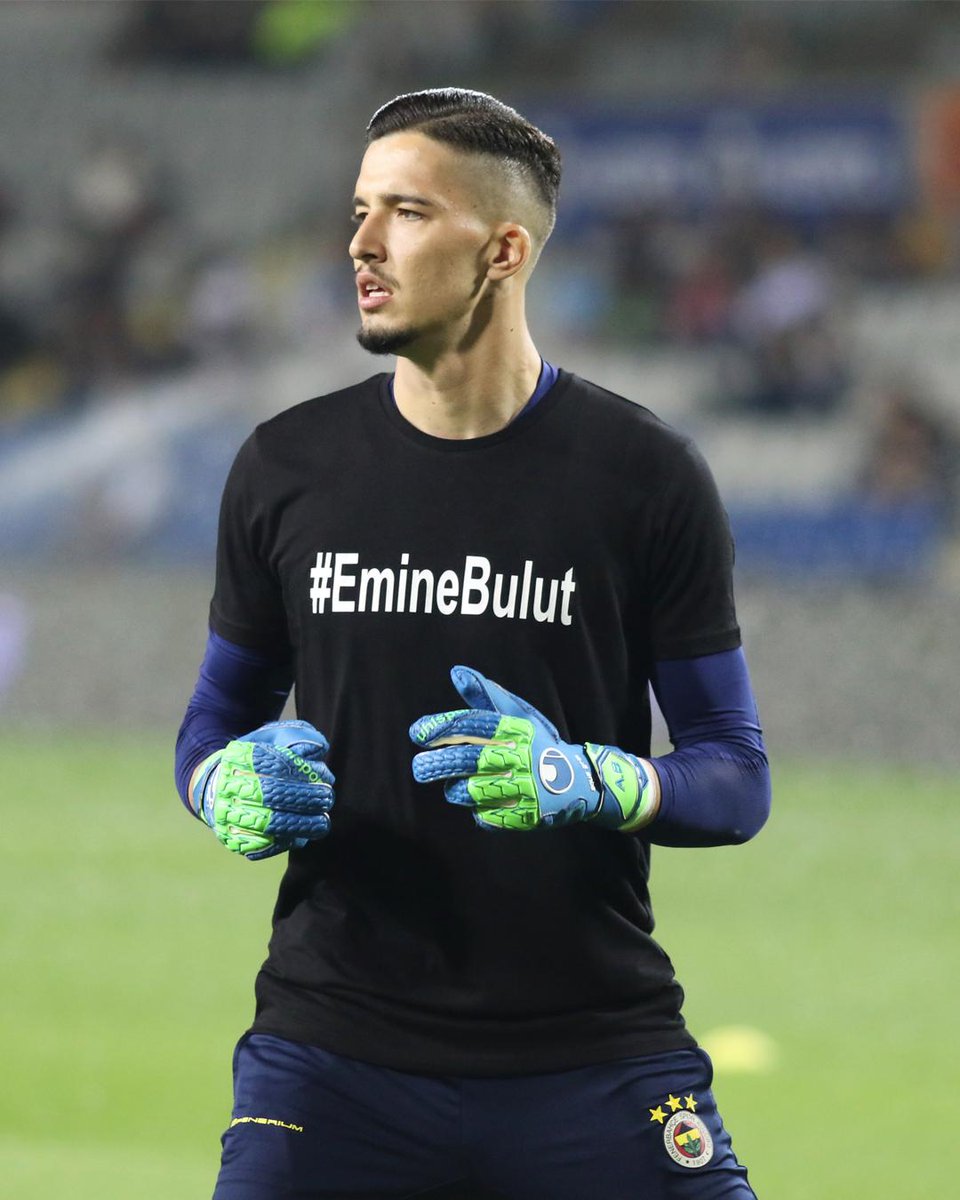 Fenerbahce's tweet photo. Alışmayacağız!
Susmayacağız!
#EmineBulut https://t.co/urjw7iMlLx