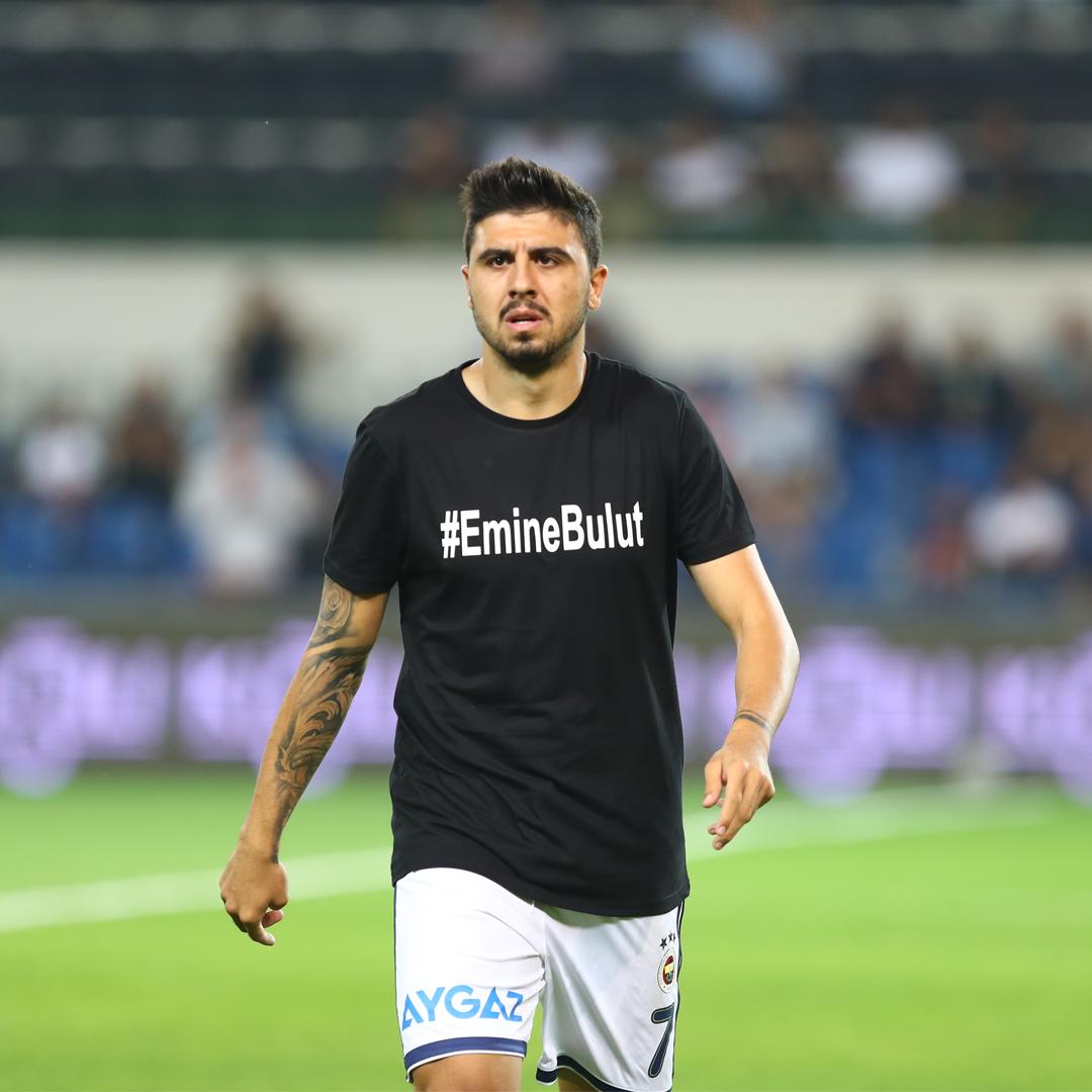 Fenerbahce's tweet photo. Alışmayacağız!
Susmayacağız!
#EmineBulut https://t.co/urjw7iMlLx