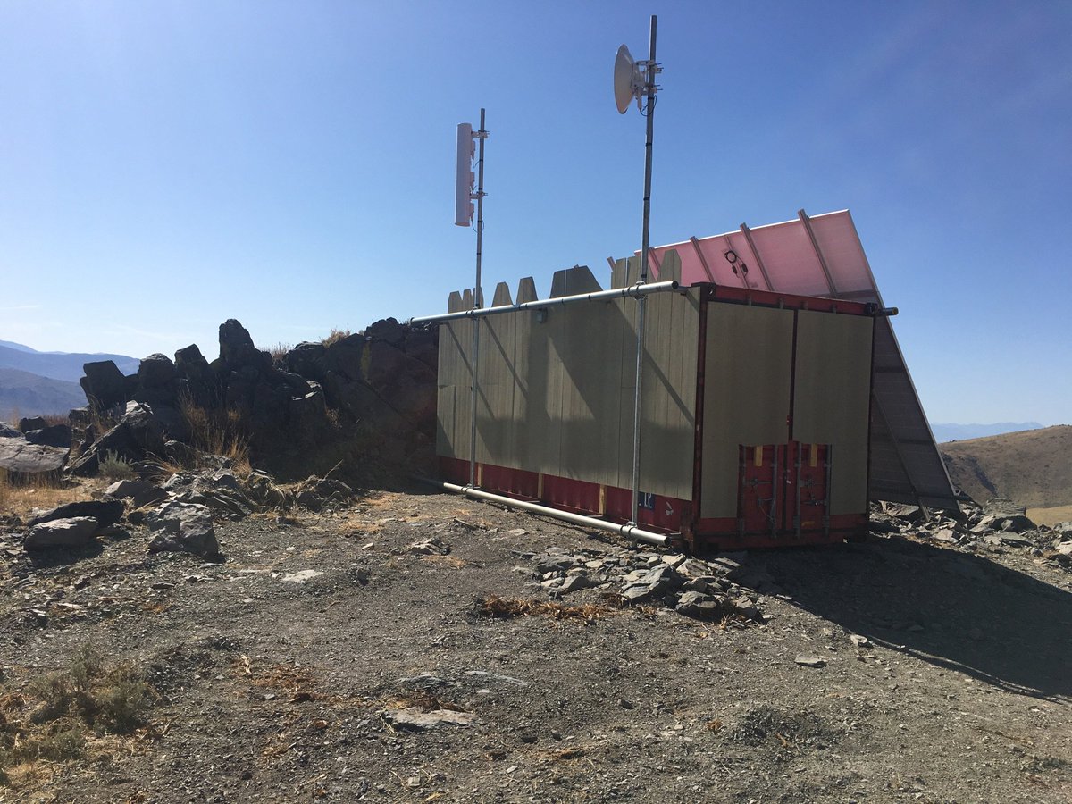 seanw801's tweet photo. Dear #CarsonCity, Nevada #USForestService, #CarsonNow, #NevadaAppeal. Any ideas on what this ISP is doing up here near the top of C Hill on my open space? Thanks. https://t.co/u0O4hCd8cF