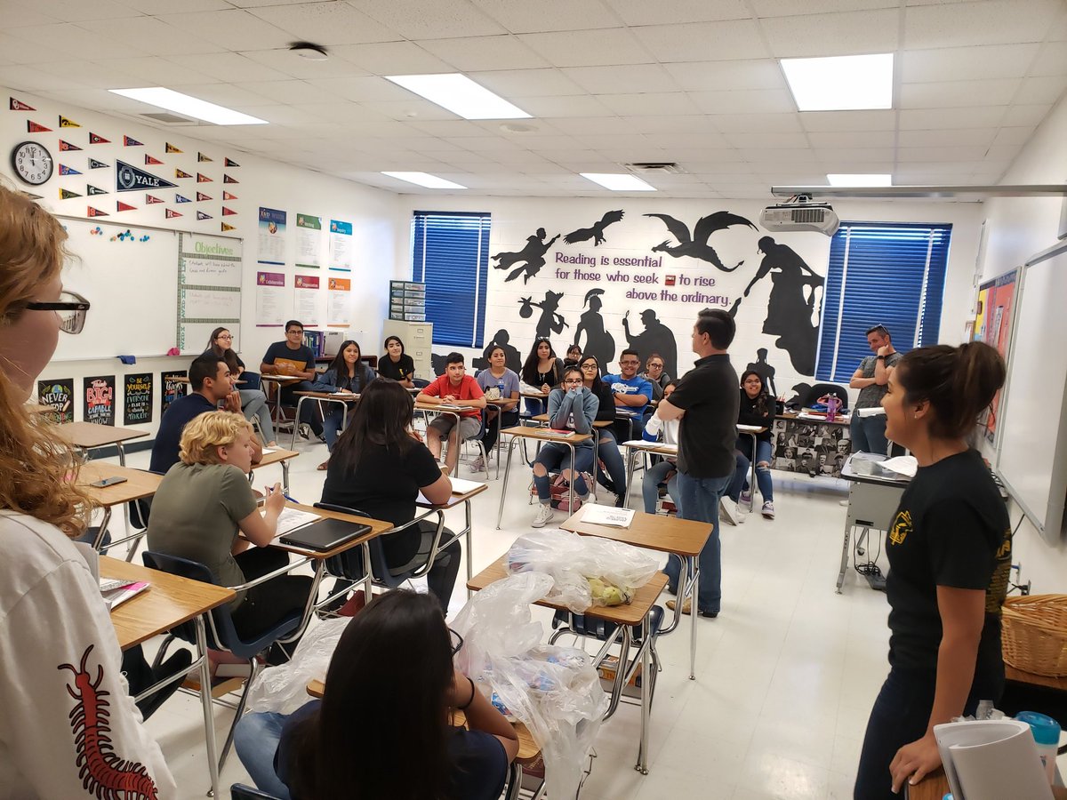 AbiEduVerse's tweet photo. "Losers quit when they are tired. Winners quit when they've won." 
#SaturdayPSAT #SATSessions #WePrep #WeWin #CECA #CECAPatriots #GrowthMindset https://t.co/izI0JeQ1fa