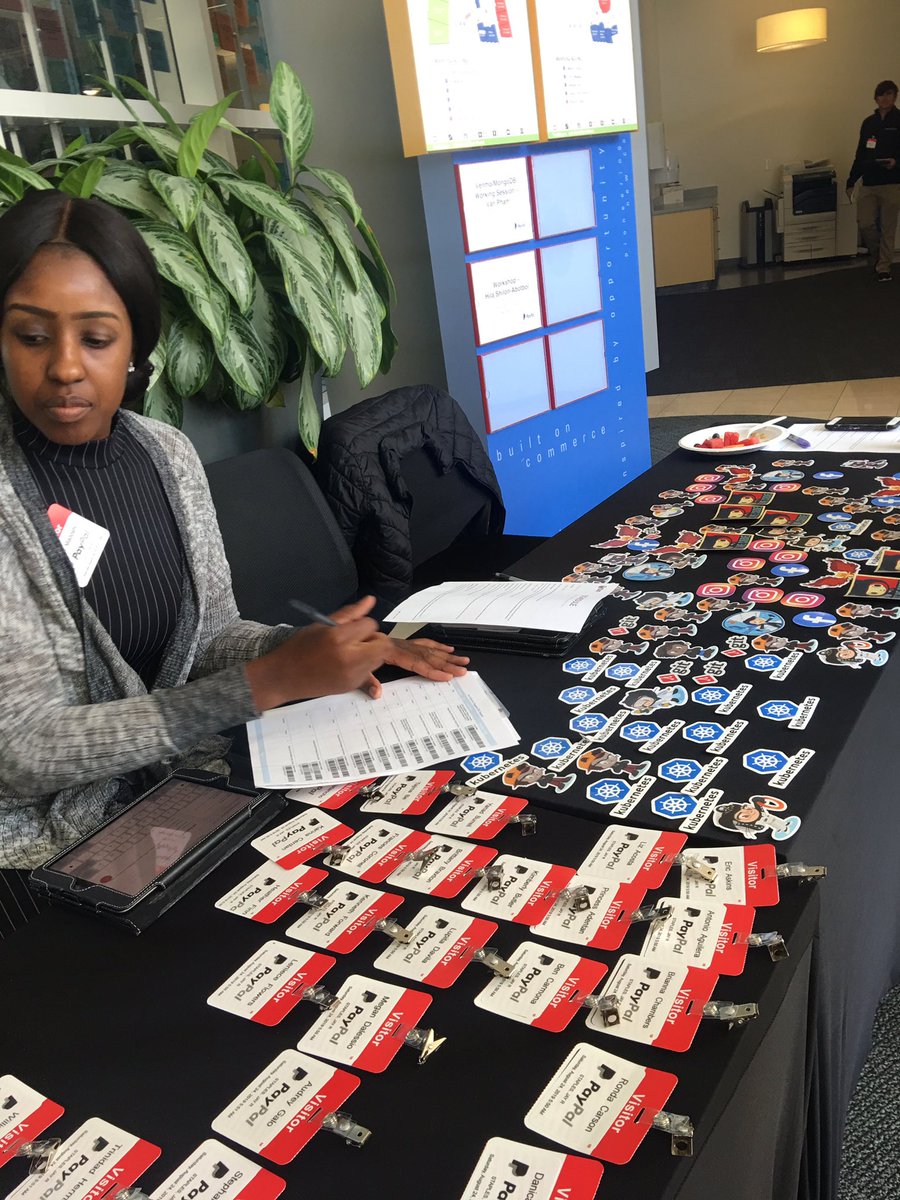 LilsG31's tweet photo. . @OurCollectiveUs #ERGSummit is 🔥! This is place to be! Summit is rich in content, practicality, knowledge sharing, empowerment for Black & Latinx tech ERG leaders working to redefine the tech culture everyday across 30+ tech companies. Proud sponsor & collaborator @KaporCenter https://t.co/rmxJS8OX80