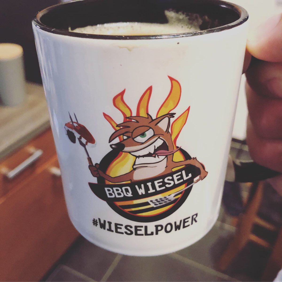 wiesel_power's tweet photo. [Werbung] Es wurd mal wieder Zeit für Ribs 👍 5 Stunden bei 110 Grad! Klasse Ergebnis 😁 
#meat #ribs #pork #rub #ankerkraut #ankerkrautgewürze #ultimate #wieselpower #wiesel #glaze #food #foodporn #delicious #bone #fantastic #weekend #summer 🍺 https://t.co/LDeOaOsp9D