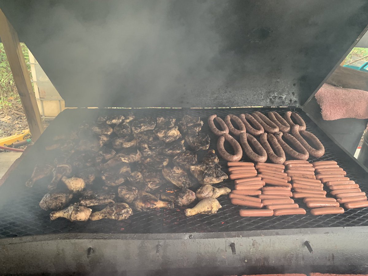 chushandheld's tweet photo. Chef Chu is at it again for a private catering gig!  Here are some of the things we do for private functions.  You can enjoy your event while we do all the cooking right there for you! https://t.co/wVR5AOyDz1