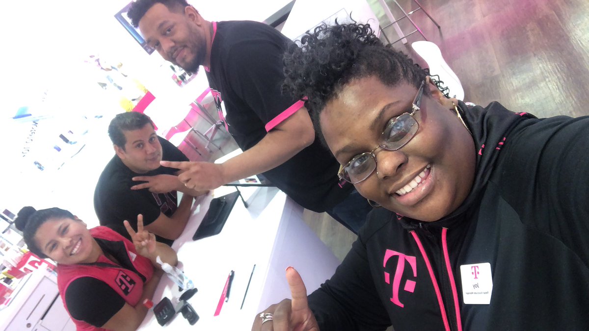 MagentaJoyJoy's tweet photo. Come see us today for FREE TABLETS, FREE LINES, AND FREE PHONES!!!!
Ballston Quarter Mall
4238 Wilson Boulevard Arlington, VA
(Across from Chick-fil-A)
#NERules #MDB #TeamMagenta @Tarek_Hammad @tglover187 https://t.co/NvUUUHJcaD