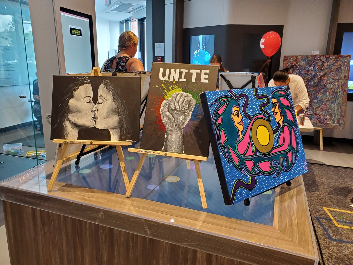 ymmartsguild's tweet photo. #ymmarts #ymmartguid #ArtistOnTwitter https://t.co/WyOCXQ4O2G