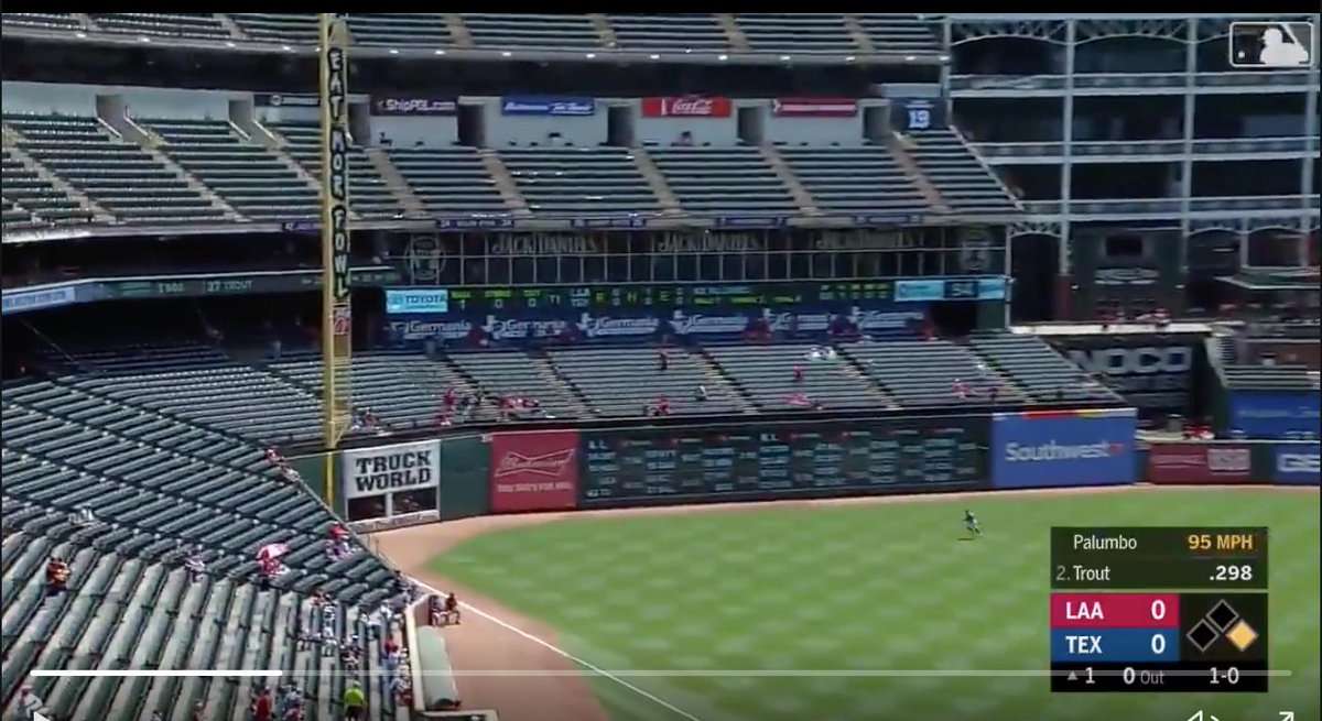 dr_g_e_e's tweet image. @EmptySeatsPics  Want a section for yourself?   How about three?  #WatchTheGrassGrow