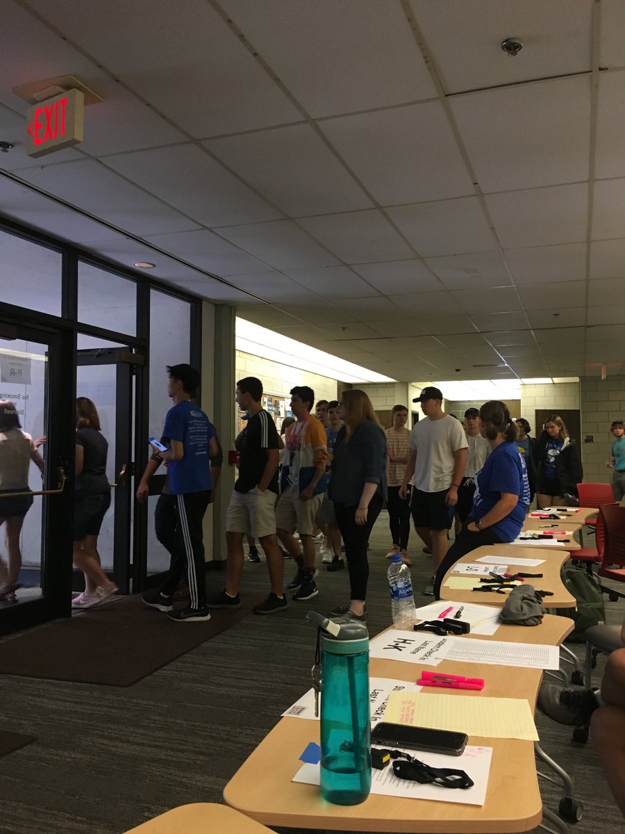 JaneATuttle's tweet image. Students leaving after completing ⁦@KU_SAPEC⁩ Jayhawks Give A Flock bystander training in Wescoe. #HawkWeek Takes a campus.