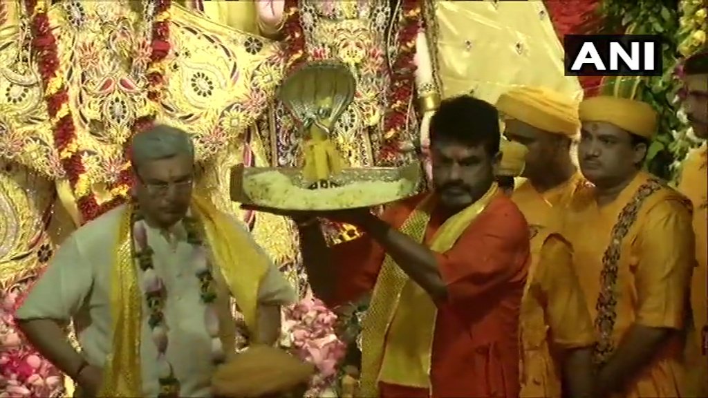 ani up on twitter krishnajanmashtami being celebrated at shri krishna janmabhoomi temple in mathura shri krishna janmabhoomi temple