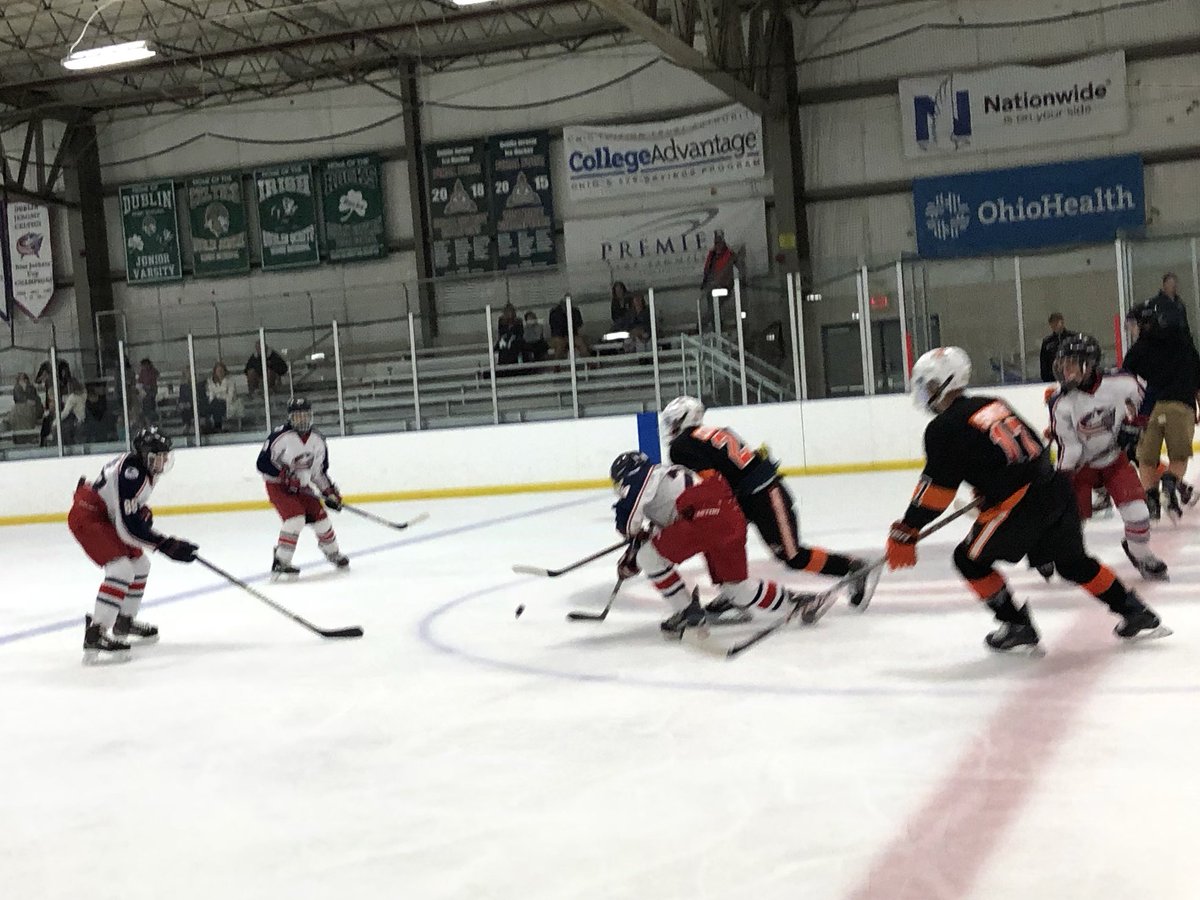 cujodvm's tweet photo. Let the hockey season begin!
#hockey @CCYHAHockey #06AABlueJackets #youthhockey #bantam #U14Hockey https://t.co/k1Y09WpN4p