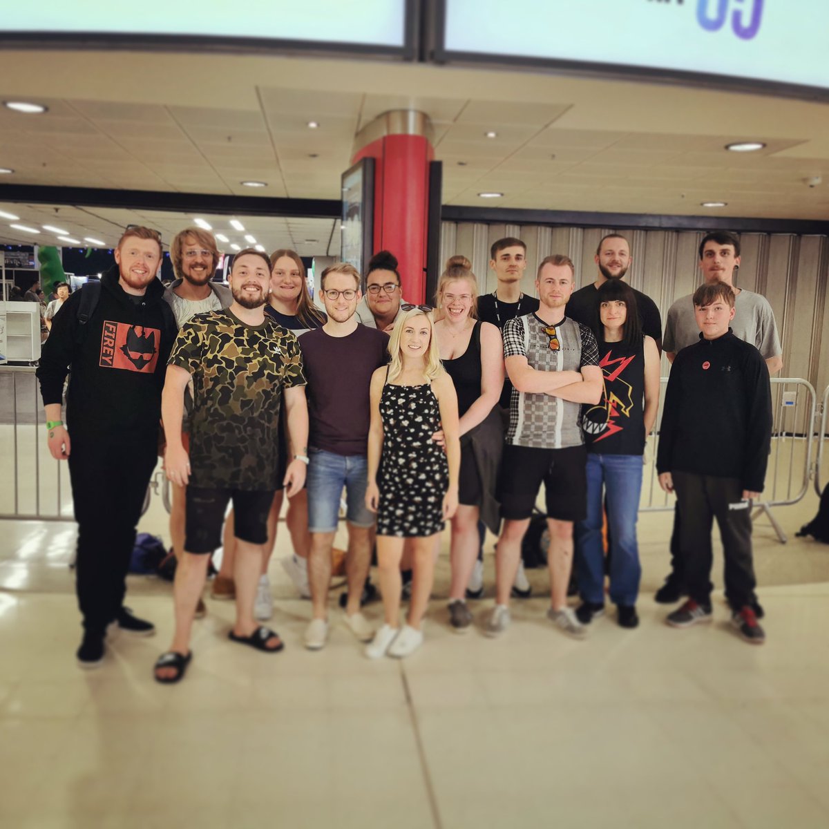 Benjjayy's tweet photo. Had the best weekend with this group! Can't wait to start talking about the next meetup 😝 @IGFestUK #i65 #i66 #i67 #i68... https://t.co/2Ue4wcHAAE