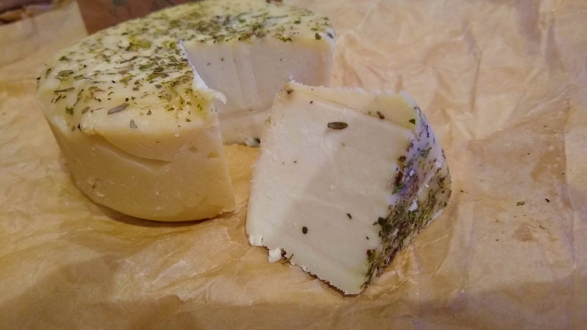 VeganOlive1's tweet photo. The best #Artisan #Vegan cheese I've tried is made in #Manchester by #TheWalnutGatherer, so smooth, creamy and scrumptious, bought these from @EighthDayVeg available online too #Vegancheese #GoVegan #Veganfoodshare #PlantPowered 🧀🧀🧀💚🌱😋👌 https://t.co/bnsu5UWxyO