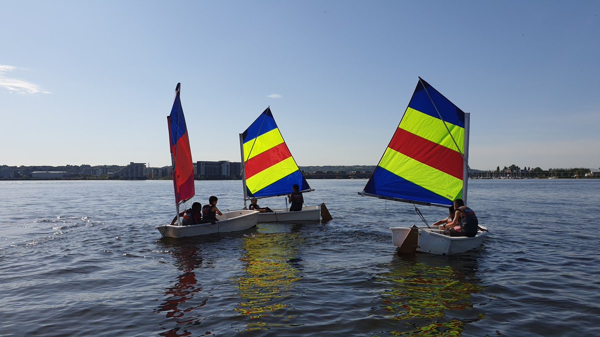 CardiffSC's tweet photo. Lots of fun on the water this afternoon with kids from #WomenConnectFirst as part of the @1851Trust Rebels Sailing initiative.
They're all starting their #RYA Stage 1 and there were certainly smiles all around in the baking sun today!
@INEOSTEAMUK @INEOS #RebelsSailingCardiff https://t.co/mKzu6b0kB7