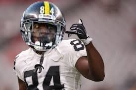 Antonio Brown's safety helmet https://t.co/2TiJIlVTGy