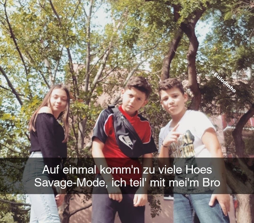 mokoffiziell's tweet photo. wenn man in der klasse kaugummi packung aufmacht https://t.co/Jw47gD5lkI