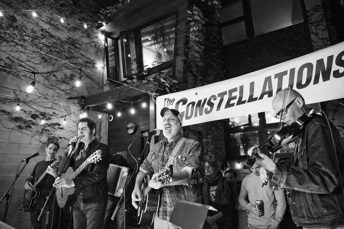 TheStromboShow's tweet photo. SUNDAY!
@Strombo celebrates some of the most surreal moments from our sessions, including #TSSHip30: @choirchoirchoir, @prodbyharrison & @WHYDNTUEVER, @juliedoiron, Rheostatics, @Silver_Pools, @skydiggers, @youarestars + @heytimbaker of @heyrosetta
8PM, @CBCMusic https://t.co/FDlO6GuC9y