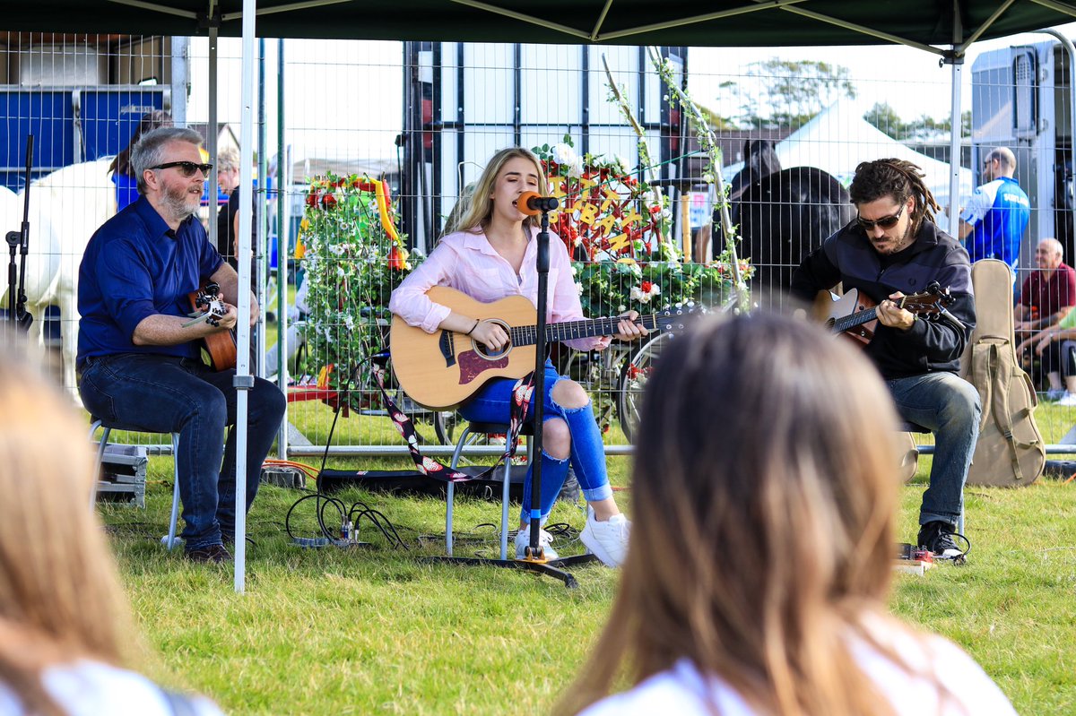 @f32records (@f32records) on Twitter photo Great afternoon with @katiepalmermusic performing at <a href="/IrvineMarymass/">Irvine Marymass </a> today! Amazing weather and huge crowds thanks to everyone cheering her on! Brilliant day! #livemusic #countrypop #originalmusic #singersongwriter #communitylabel #Marymass2019 Great afternoon with @katiepalmermusic performing at <a href="/IrvineMarymass/">Irvine Marymass </a> today! Amazing weather and huge crowds thanks to everyone cheering her on! Brilliant day! #livemusic #countrypop #originalmusic #singersongwriter #communitylabel #Marymass2019