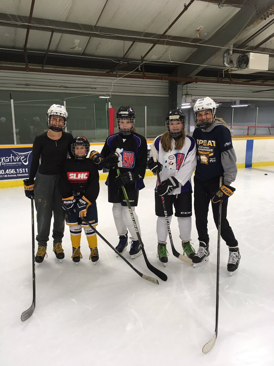 stalbert_slash's tweet photo. Where it all begins...
Thanks to @HockeyCanada @Hockey_StA for organizing a great event for girls to give hockey a try! #essofunday https://t.co/udPT64g53Y