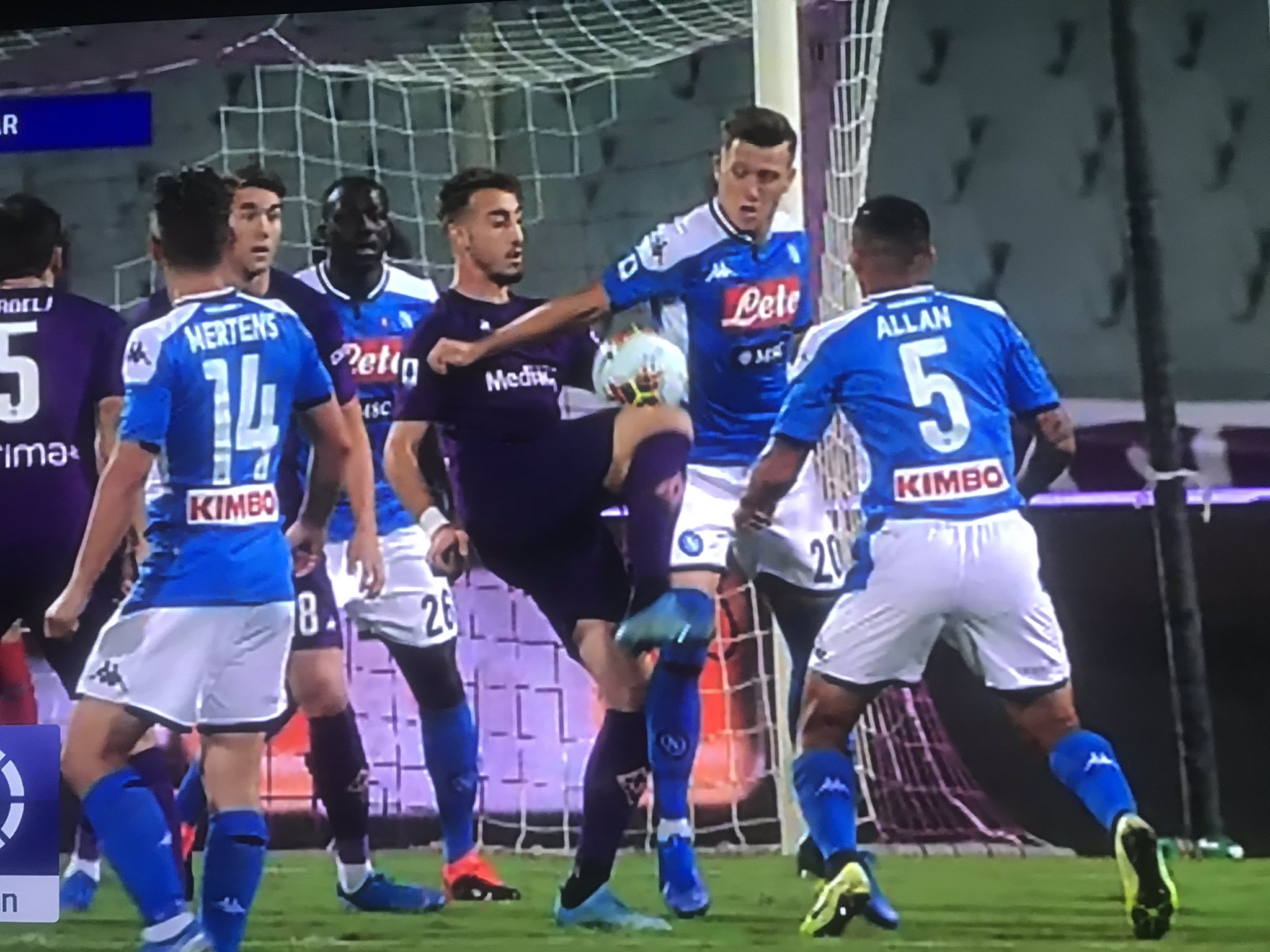 Pistocchi: "Massa una sciagura sbaglia su i rigori di Fiorentina-Napoli"