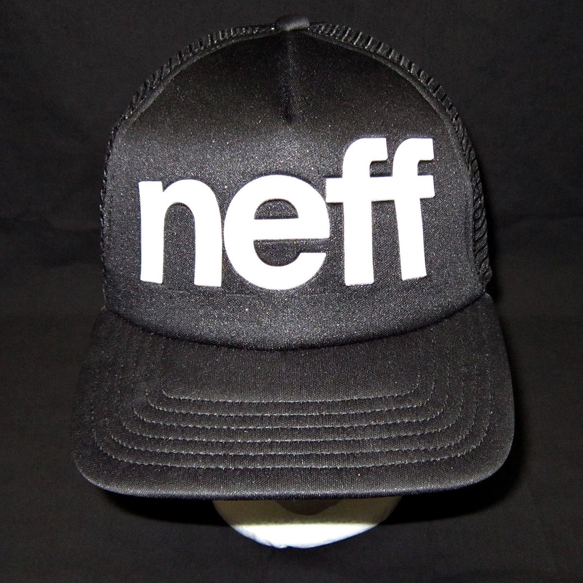 ThriftyGirl2015's tweet photo. Neff Snapback Trucker Hat Mesh OSFM https://t.co/afFGWrpwpr #ebay @ebay #neff #SnapBack #hat #hats #meshhat #mesh #cap #clothing #backtoschool #sports #trucker #sportscap #sportshat #fashion #OSFM https://t.co/9QjIT6JcSw