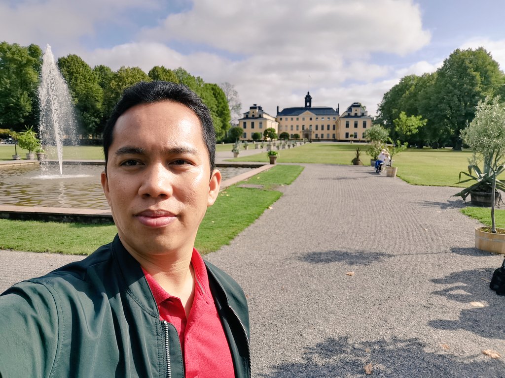 junastweeter's tweet image. 