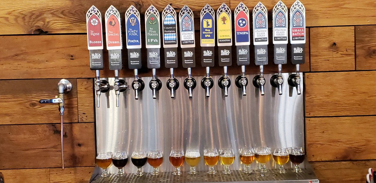 MelisMcDaniel's tweet photo. #EveryGirl #EveryBeer #UltimateFlight @BlackAbbeyBrew @christieoshea @lishreece https://t.co/lH79xG41by