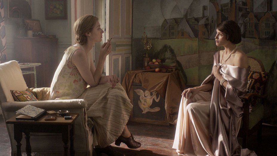  VITA & VIRGINIA (2018) Dir. Chanya Button. 

Happy birthday to Elizabeth Debicki who is 6 3. 