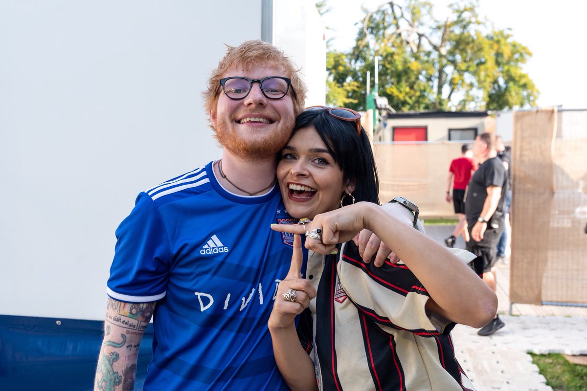 What an honour and a privilege. Can’t believe I’ve had this opportunity ♥️ Thank you <a href="/edsheeran/">Ed Sheeran HQ</a> and <a href="/bbcintroducing/">BBC Music Introducing</a> For making my life a brighter hue. Pinching myself every other second. Suffolk I’m so proud to have grown from your roots. Xxxxxxxx