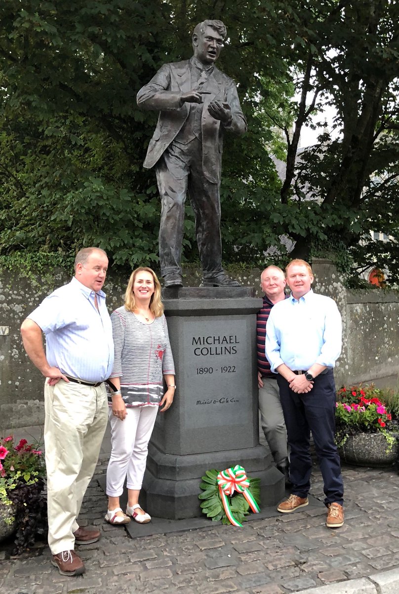 Local Fine Gael team ⁦@deehumph⁩ meeting our #Waterford friends ⁦@PaudieCoffey⁩ #MichaelCollins #BéalnaBláth