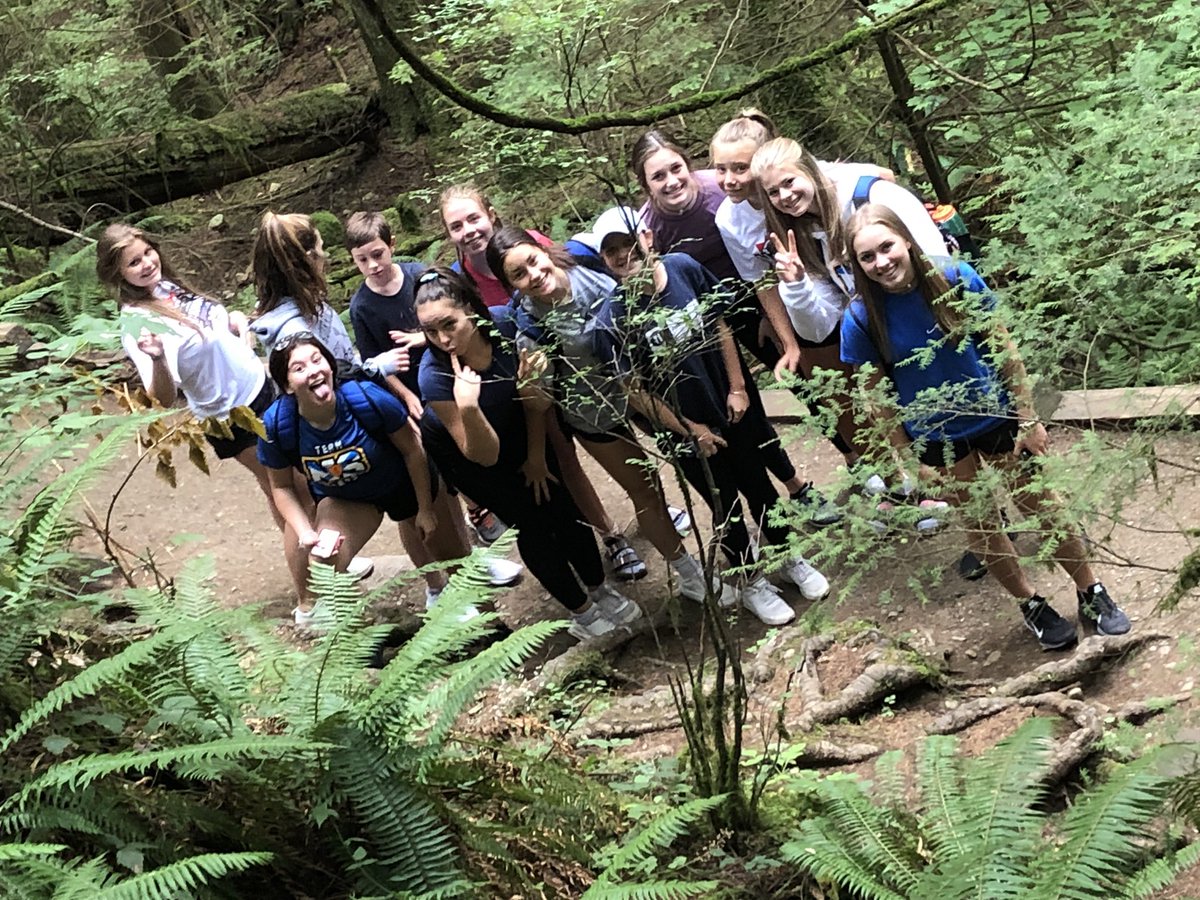 Lax2019's tweet photo. Excursion at Lynn Canyon https://t.co/pG6hC13AzZ