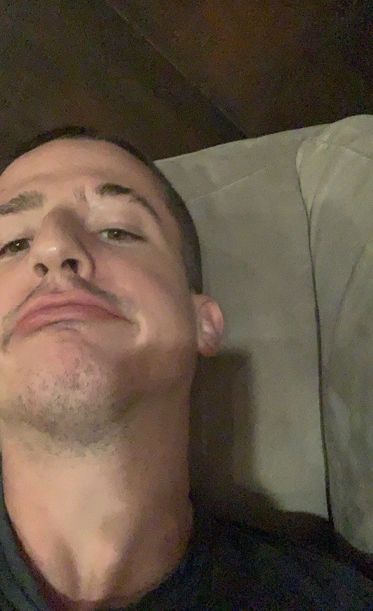 SHUTiTNATE's tweet photo. this is what juliet decided was a good boyfriend choice. https://t.co/n3q9Q3ineC