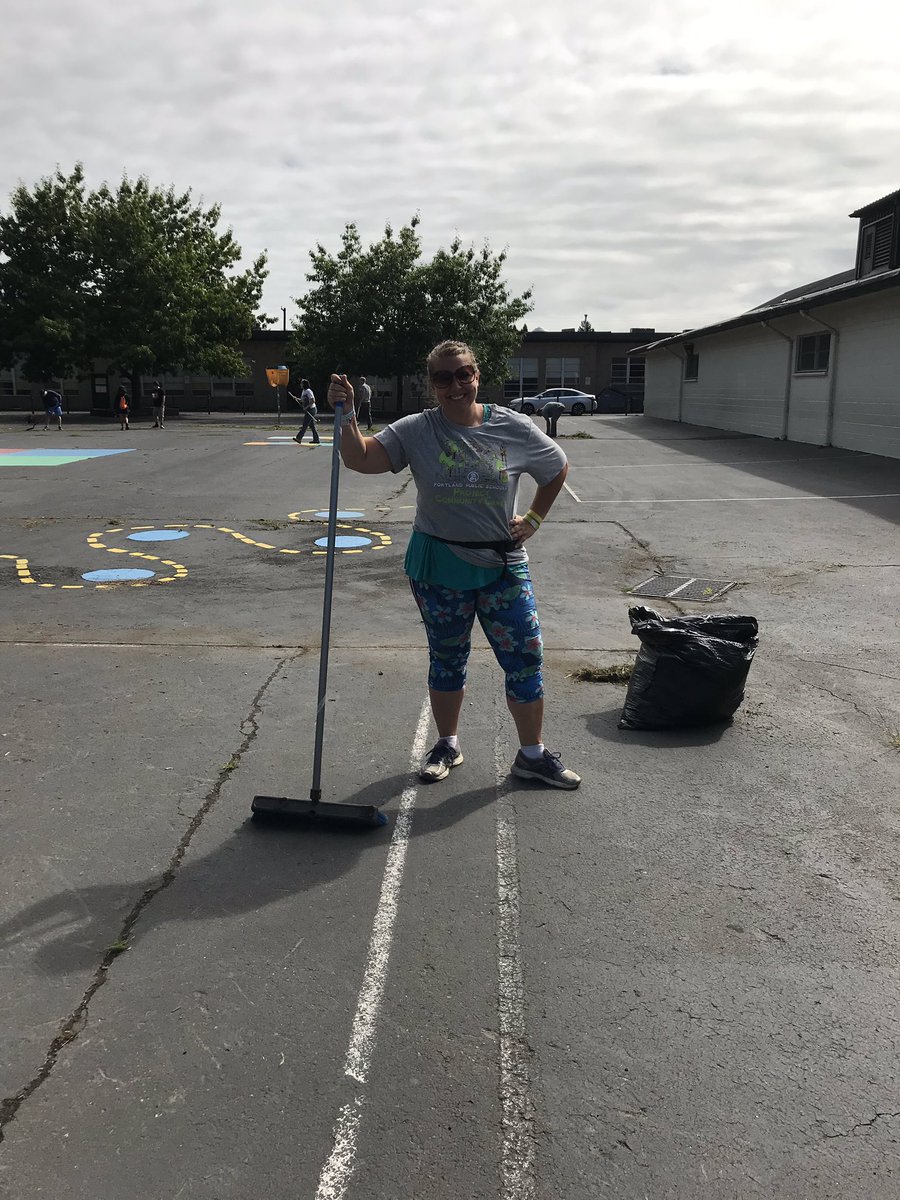 Lent K-8 tweet media