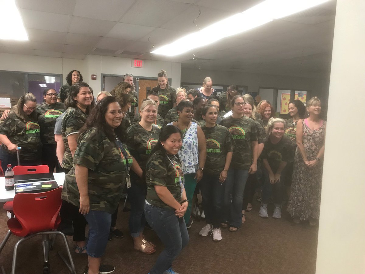 Selma Flores tweet media