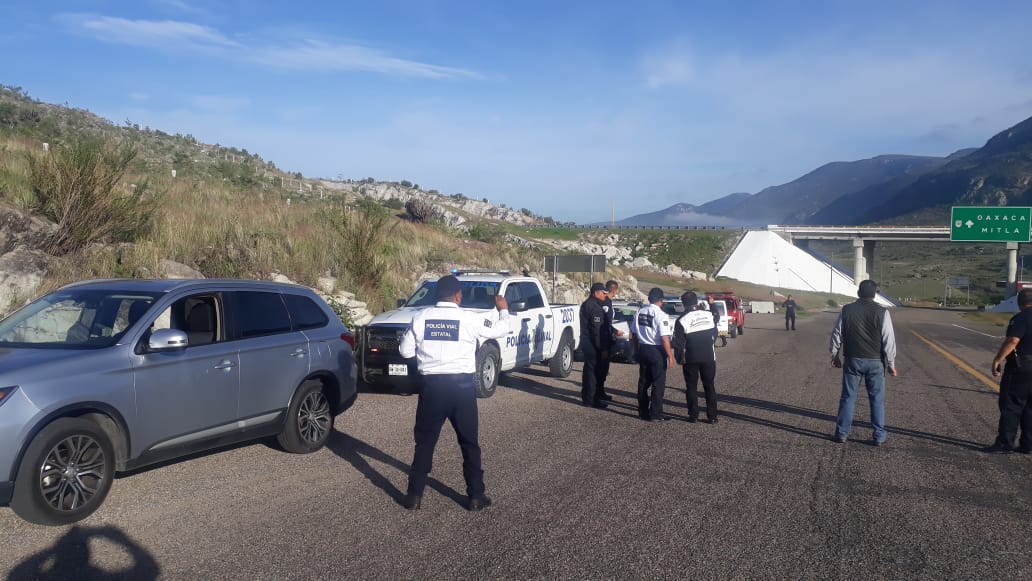 Rally_OAC's tweet photo. A una semana del #RallySierraJuárez, se realiza el recorrido de la ruta para ultimar detalles
#Oaxaca #Mitla
#GoOAC https://t.co/BMEVLhQjCQ