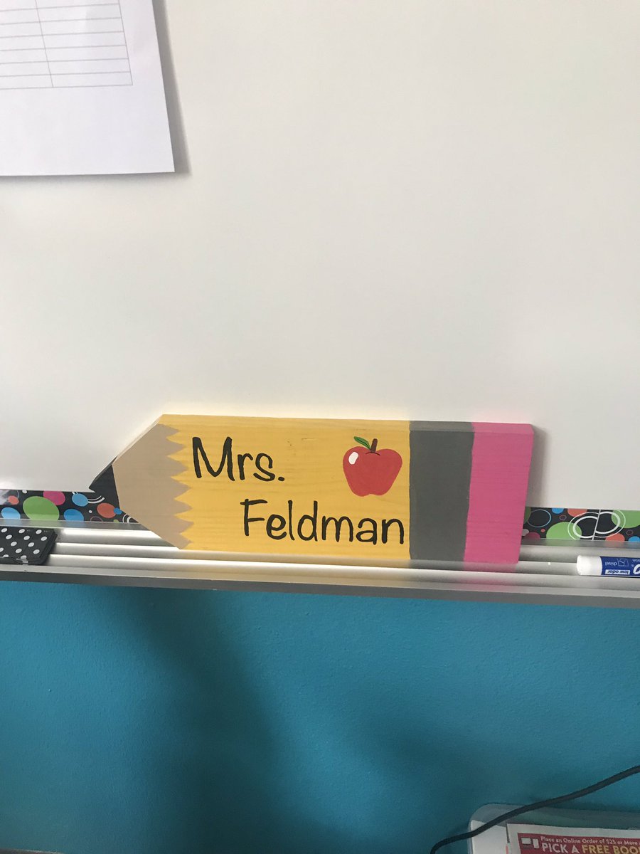 #4thgrade #teacher working in a low income #community. Hoping to #clearthelists. School closings budget cuts and a reduction in force all in the past two years! #wishlist https://t.co/9I04FjkEpW https://t.co/zBtzJjLcWF