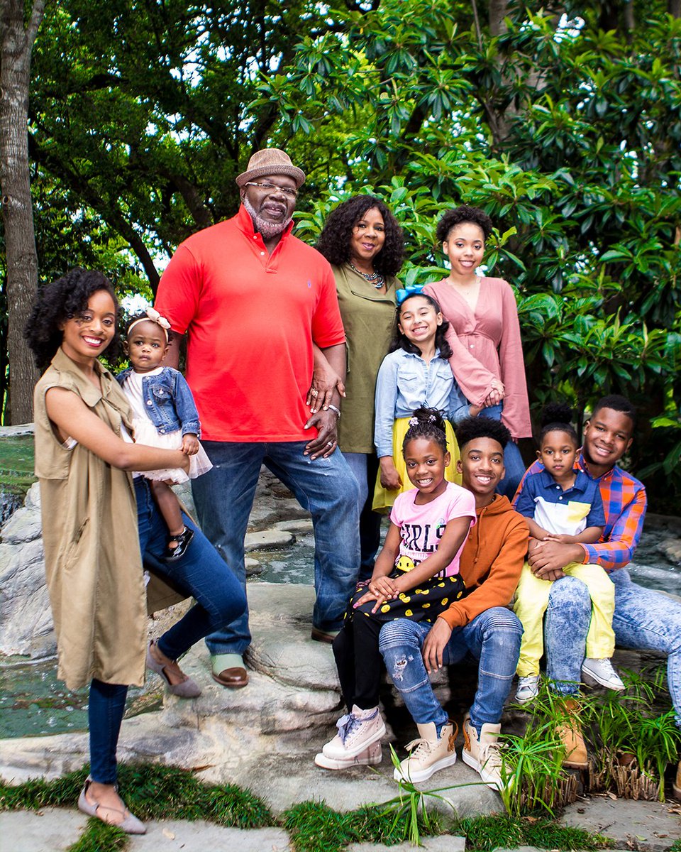 Td Jakes Family