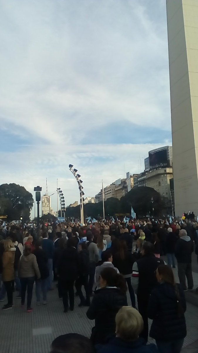spdediosc's tweet photo. #24AEnTodoElPais a mi no me van a decir que solo son unos cuantos. 
#sinmicros #sinchoripan con #esperanza #patriotismoargentino https://t.co/dXTO6W1b7v
