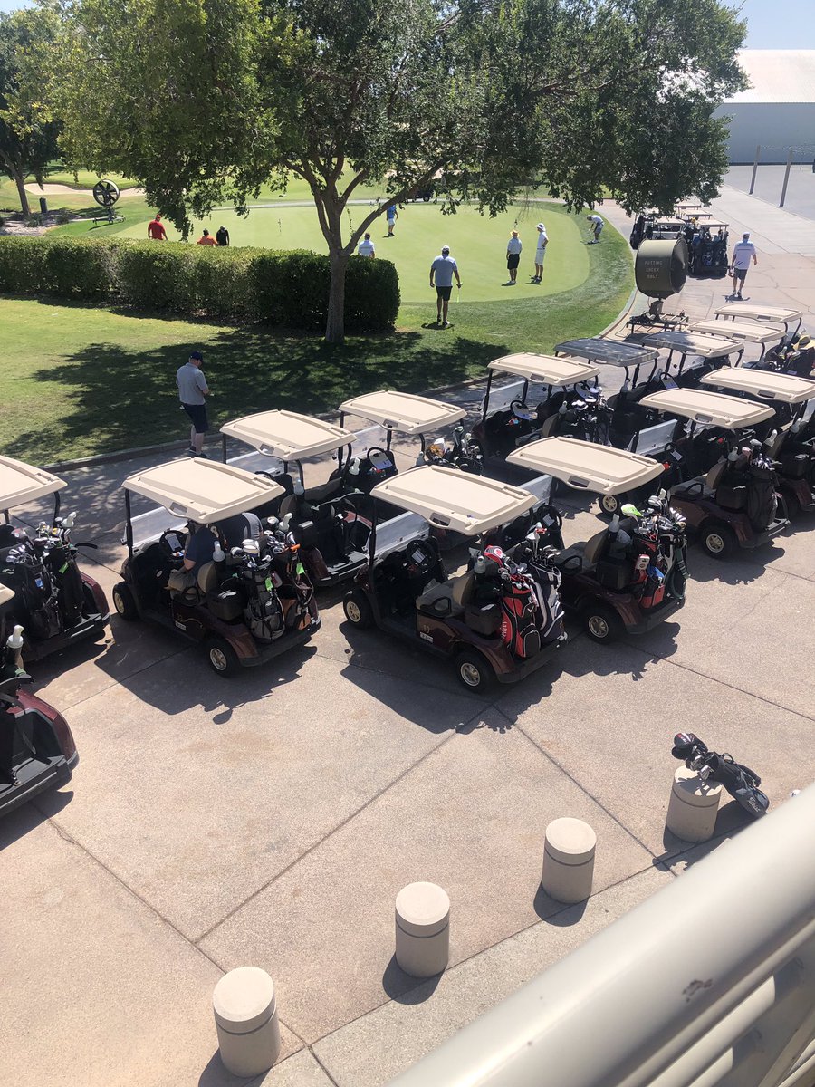 Las Vegas Country Club Golf tweet media