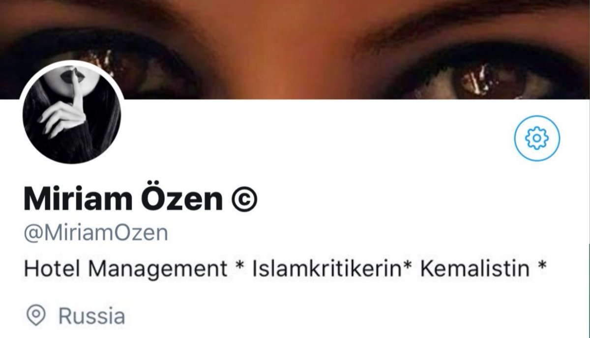 MirjaMoezen's tweet photo. Das Mettschnäuzchen Duo 🤪 https://t.co/dggpagwYpK
