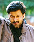 1ChiyaanBabu's tweet photo. The Ever Charming #ChiyaanVikram In
Sethu 😎 Unseen Pic
#Chiyaan58 #CV58
#Chiyaan58Loading 🔥🔥🔥 https://t.co/cjVmuEtVbt